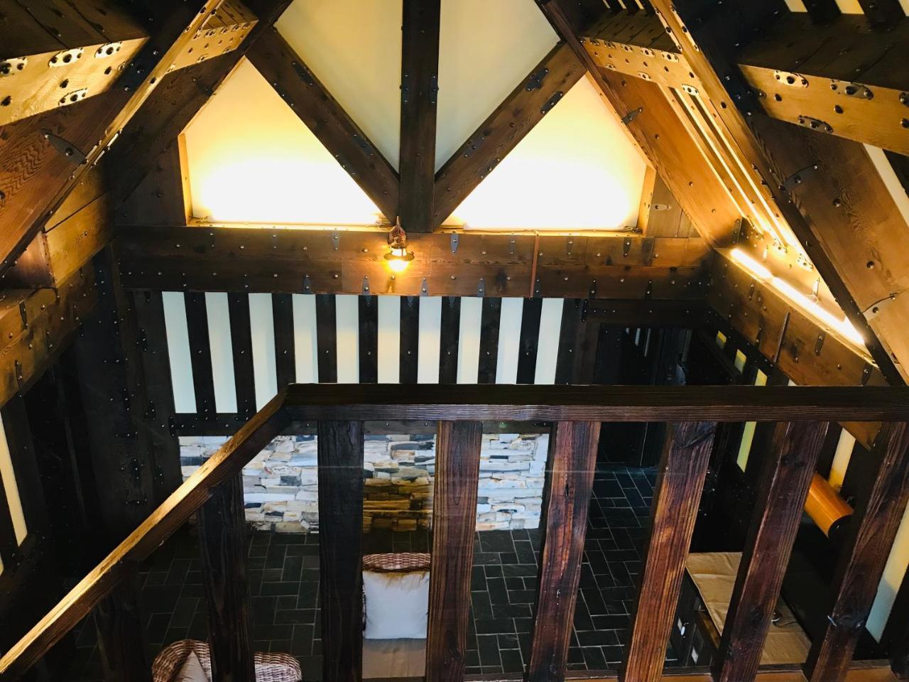 Black Forest Manor Renai Exterior photo