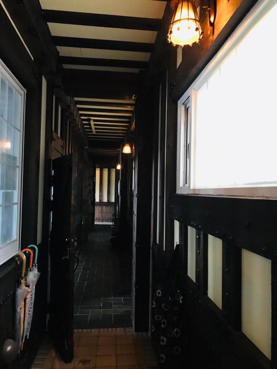 Black Forest Manor Renai Exterior photo